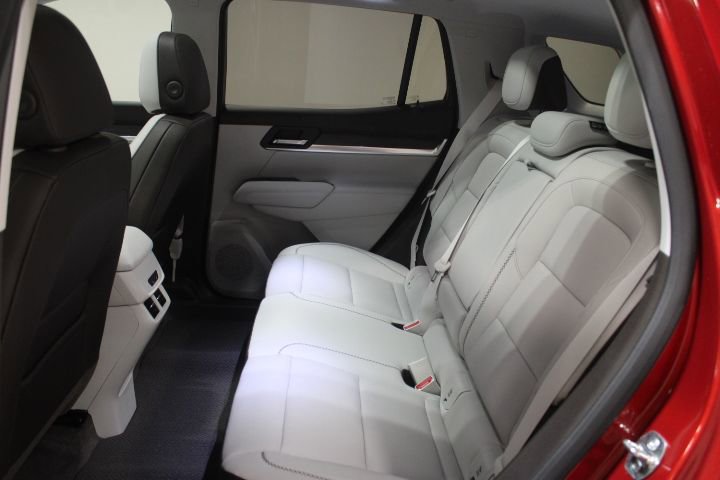 New 2026 GMC Terrain Denali AWD/4WD image 22