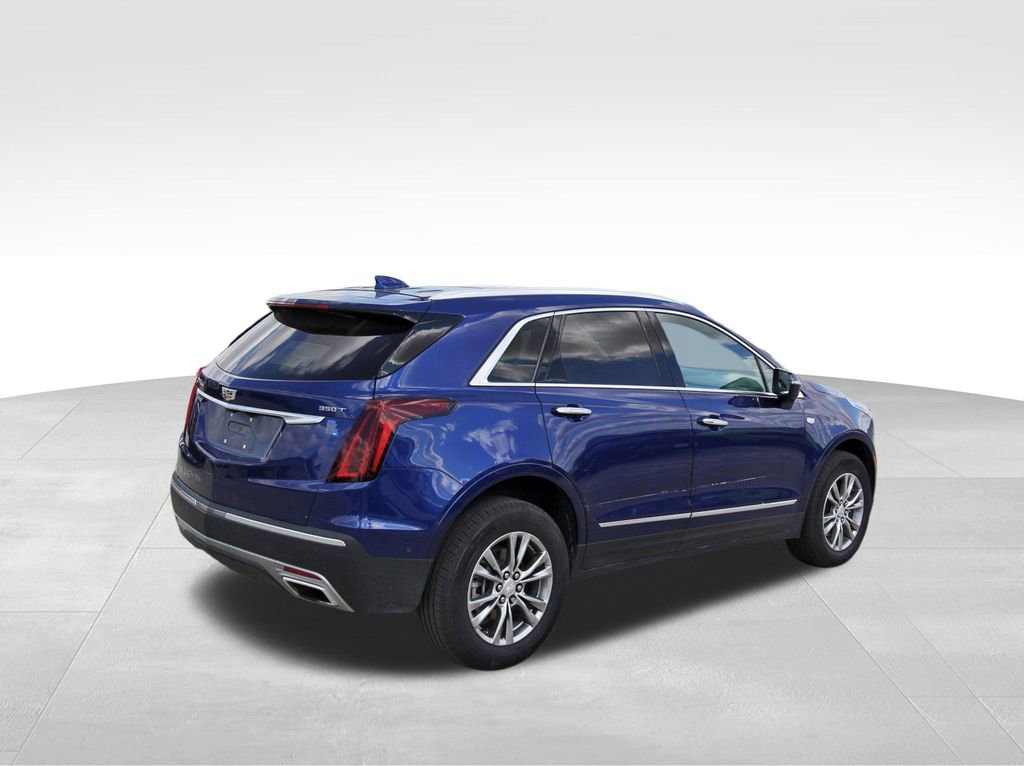 Used 2023 Cadillac XT5 Premium Luxury w/ Technology Package image 4