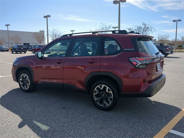 Used 2025 Subaru Forester image 6