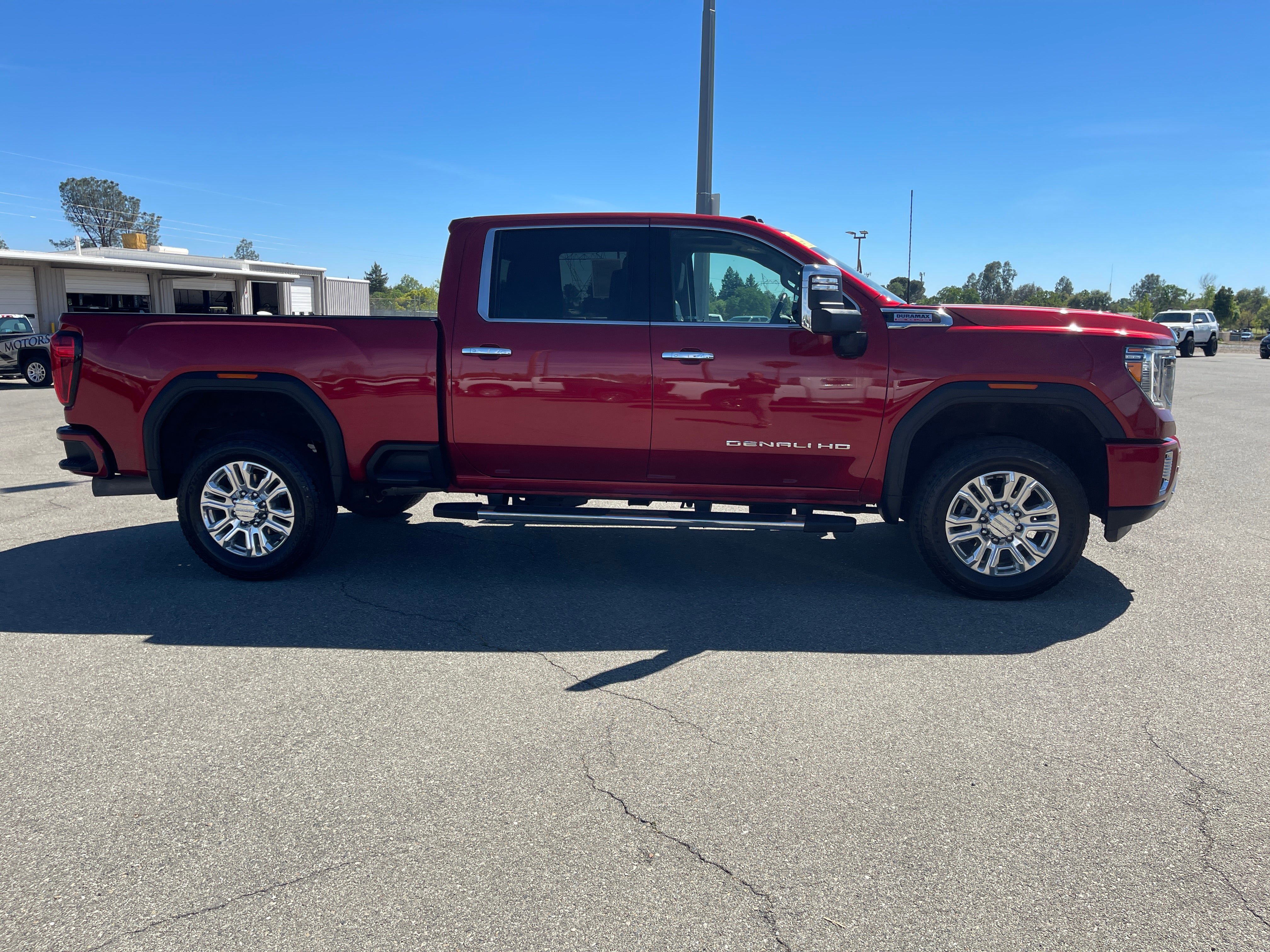 Used 2022 GMC Sierra 3500 Denali image 4