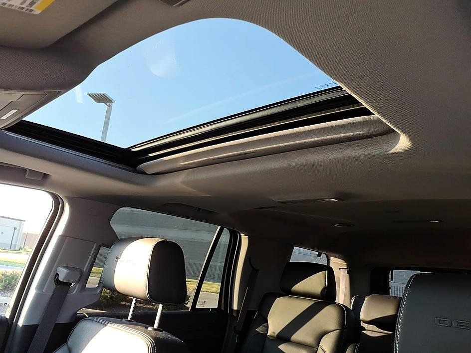 Used 2020 GMC Yukon Denali AWD/4WD image 20