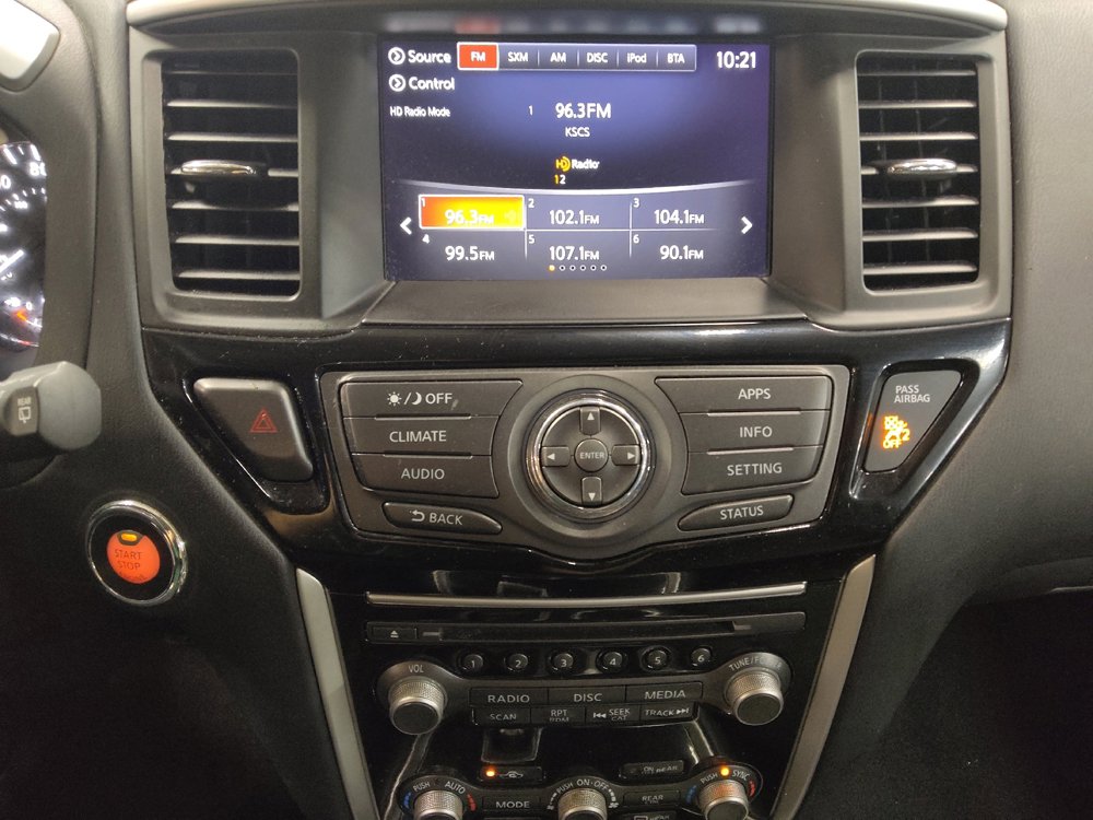 Used 2020 Nissan Pathfinder S FWD image 25