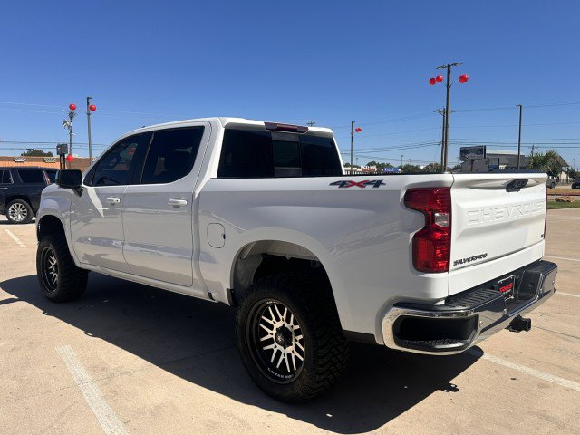 Used 2025 Chevrolet Silverado 1500 LT w/ Safety Package AWD/4WD image 11