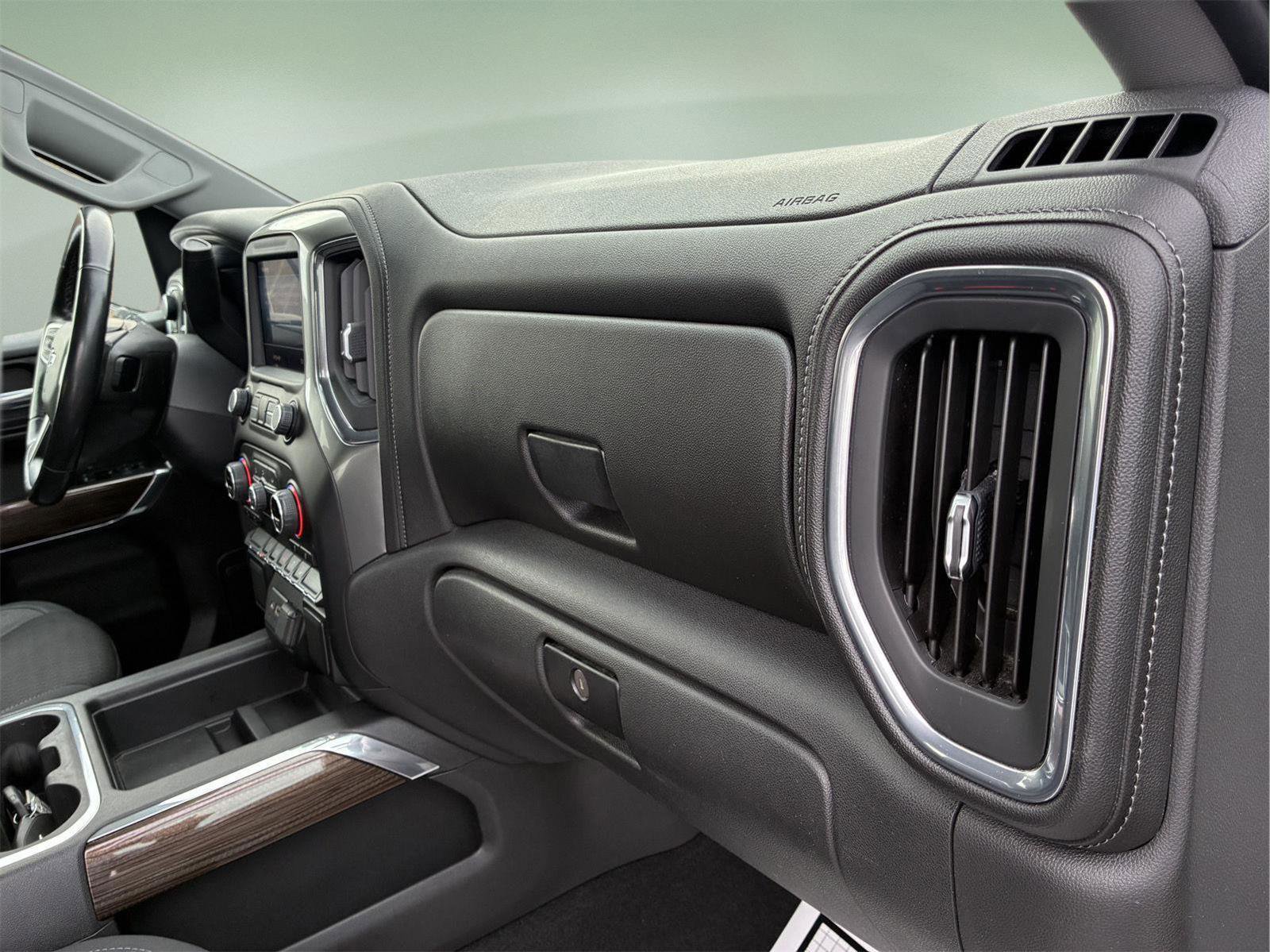 Used 2020 Chevrolet Silverado 1500 LT Trail Boss image 25