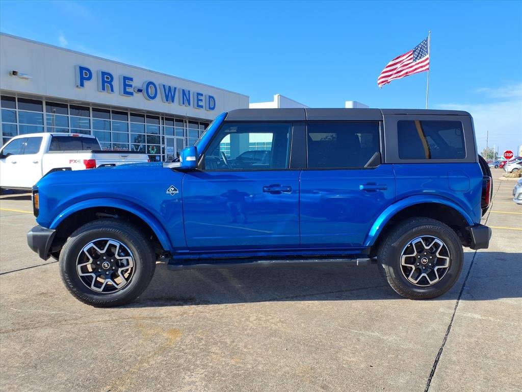 Used 2024 Ford Bronco Outer Banks image 3