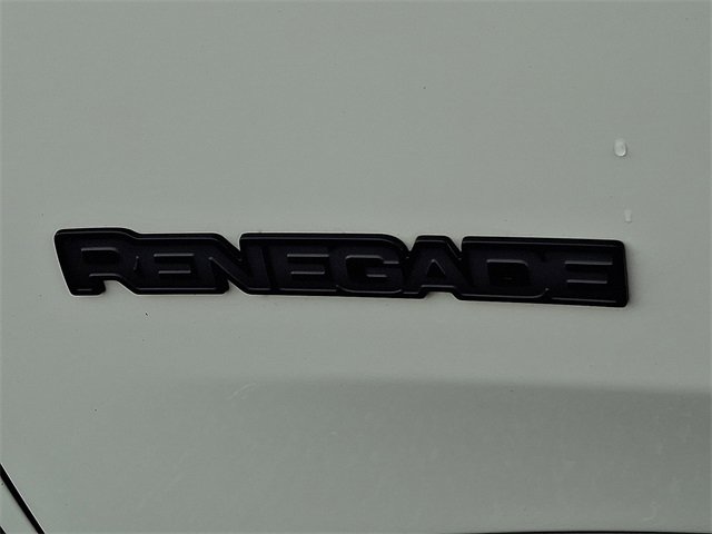 Used 2023 Jeep Renegade Latitude image 30