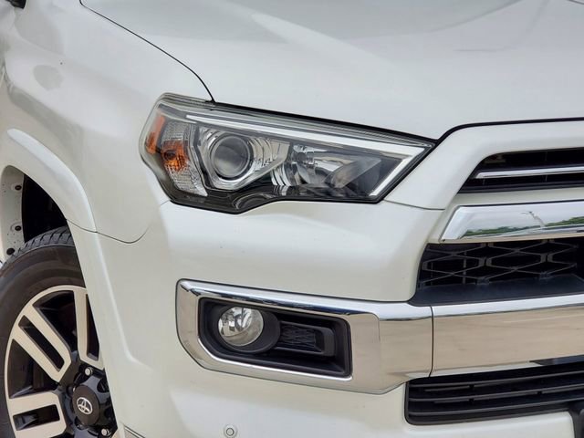 Used 2020 Toyota 4Runner Limited AWD/4WD image 3