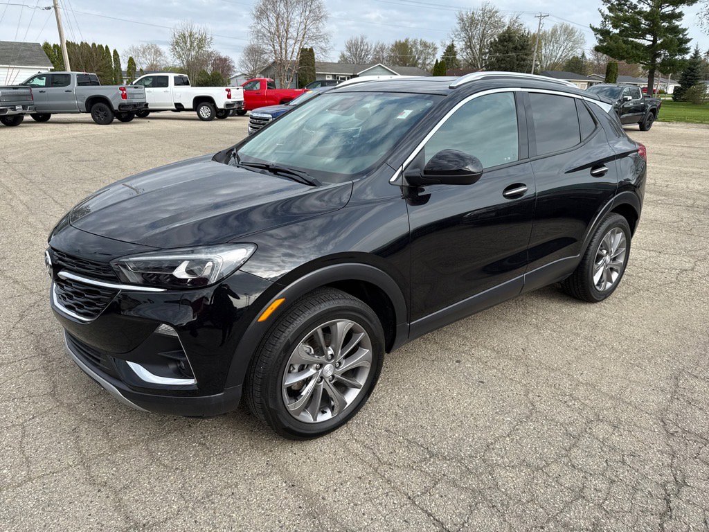 Used 2023 Buick Encore GX Essence w/ Experience Buick Package image 9