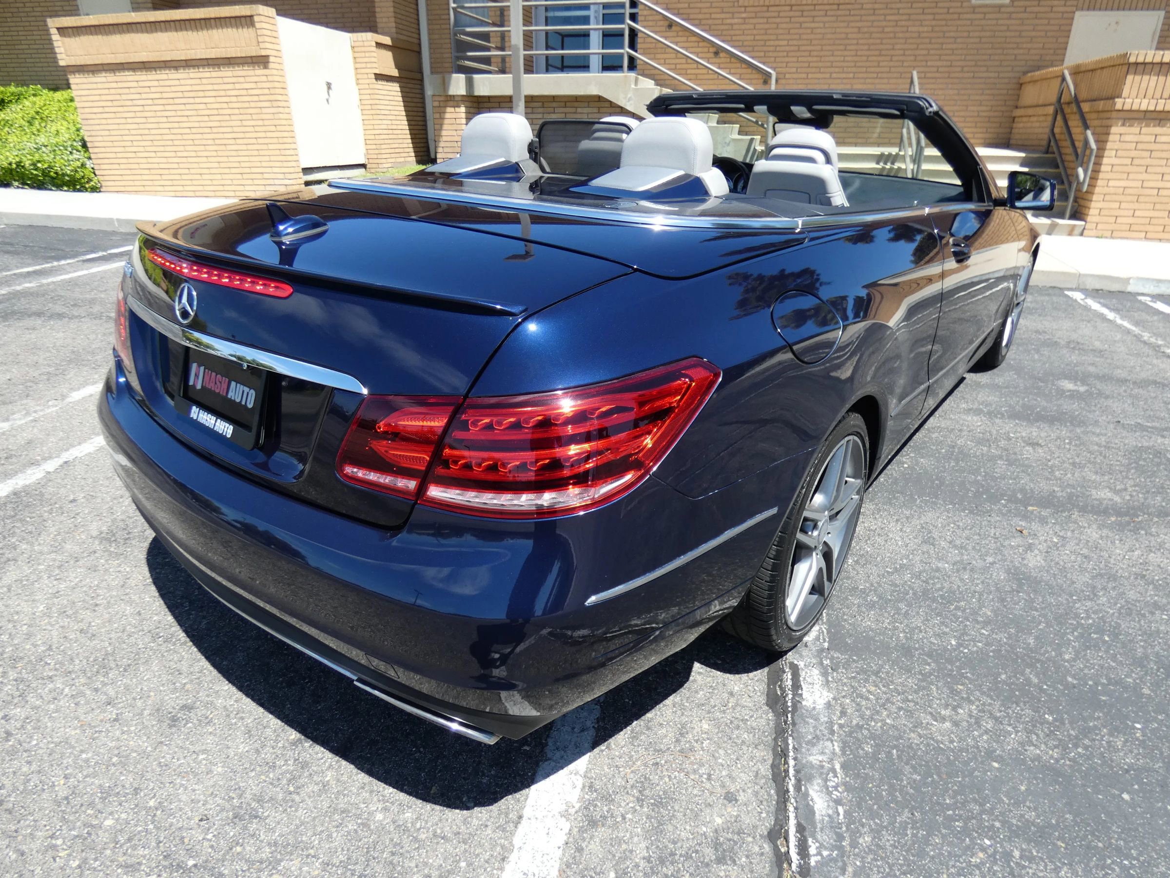 Used 2014 Mercedes-Benz E 350 Cabriolet w/ Premium 1 Package image 8