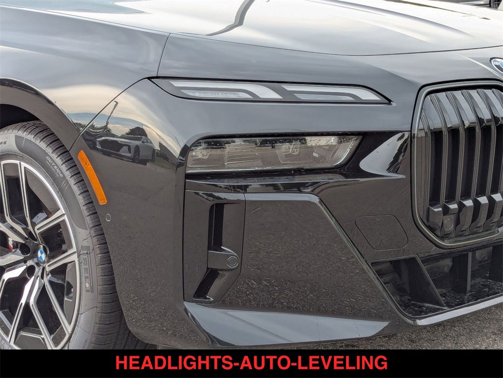 New 2025 BMW i7 eDrive50 w/ M Sport Package image 9