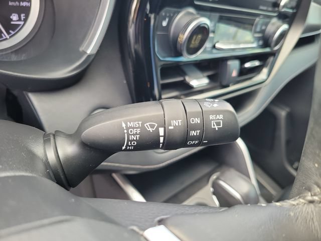 Used 2021 Toyota Highlander XLE FWD image 27