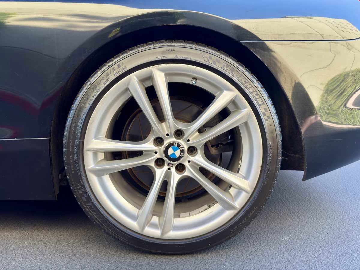 Used 2013 BMW 640i Coupe image 14