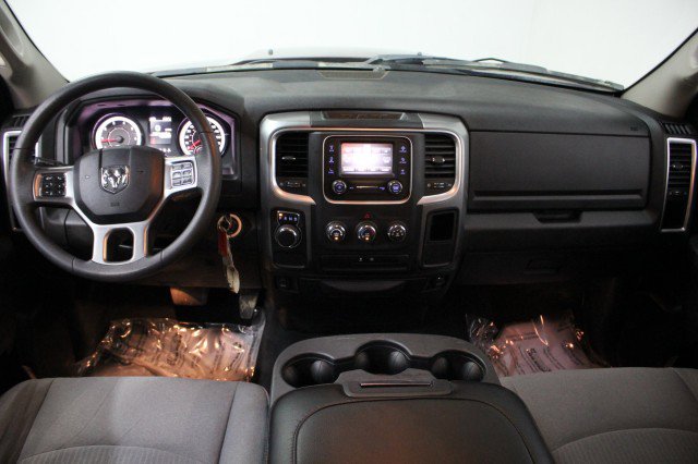 Used 2024 RAM 1500 Classic SLT image 24