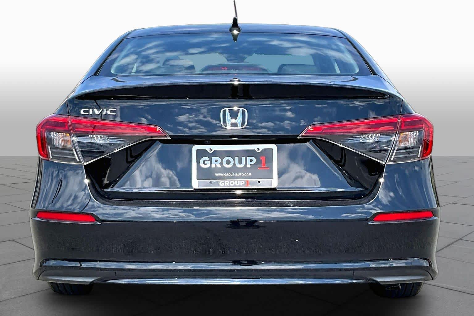 Used 2024 Honda Civic LX image 5