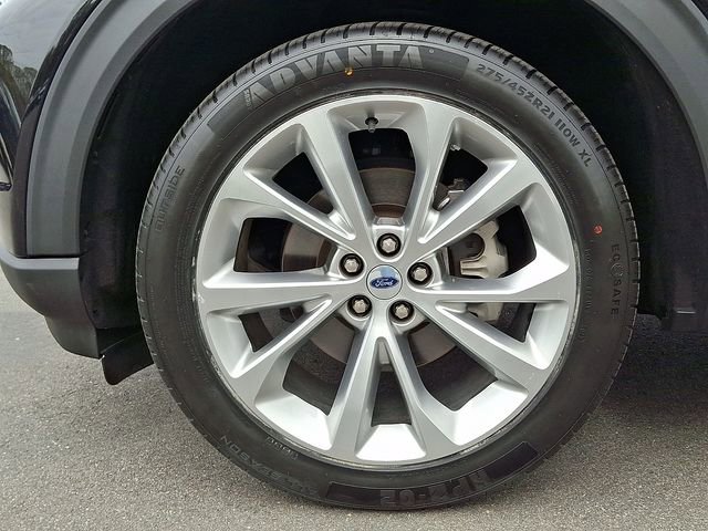 Used 2023 Ford Explorer Platinum w/ Technology Package image 8