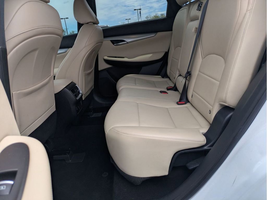 Used 2020 INFINITI QX50 Luxe AWD/4WD image 32
