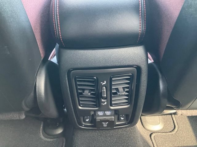 Used 2025 Dodge Durango GT AWD/4WD image 18