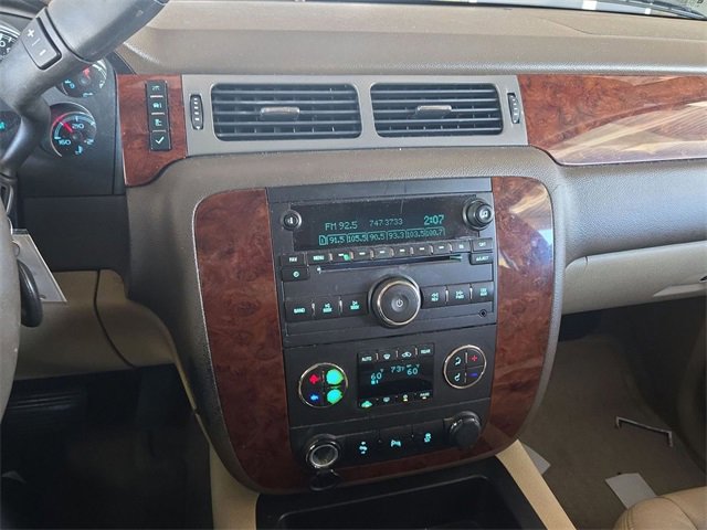 Used 2013 Chevrolet Suburban LT w/ All-Star Edition image 9