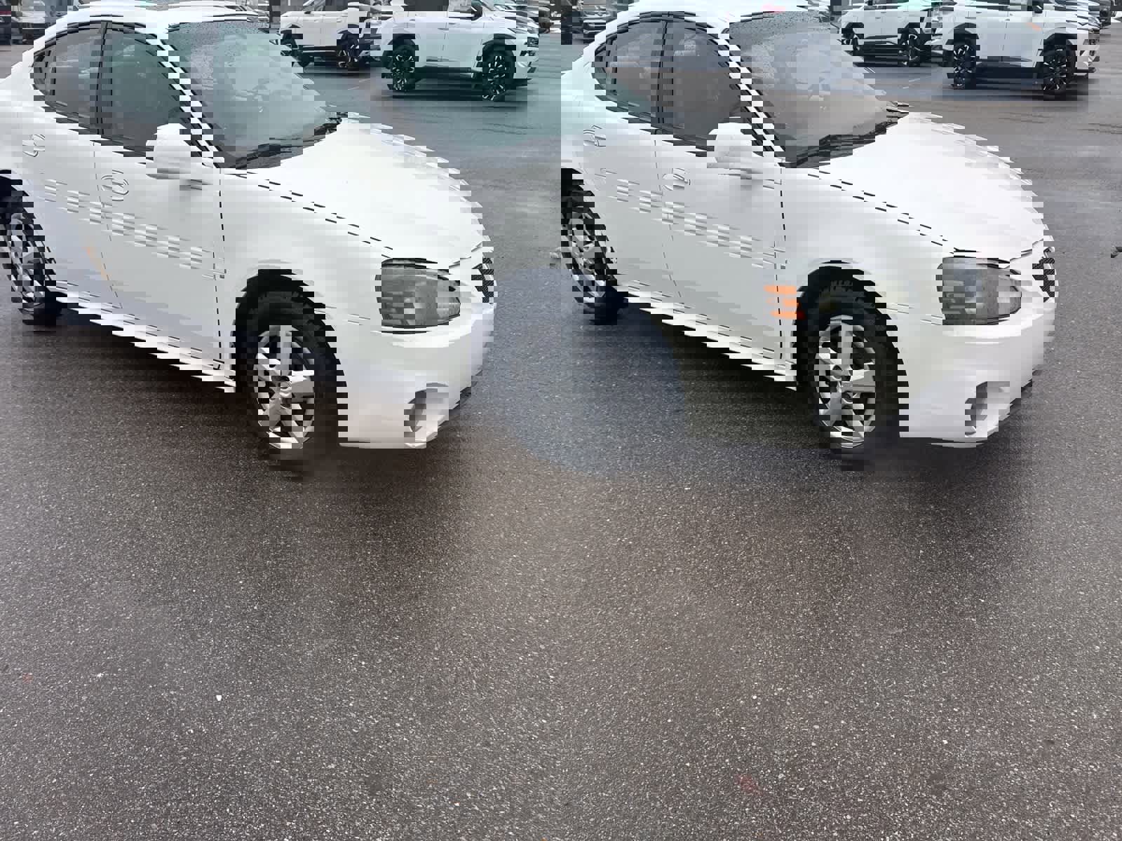 Used 2008 Pontiac Grand Prix w/ Premium Package image 9