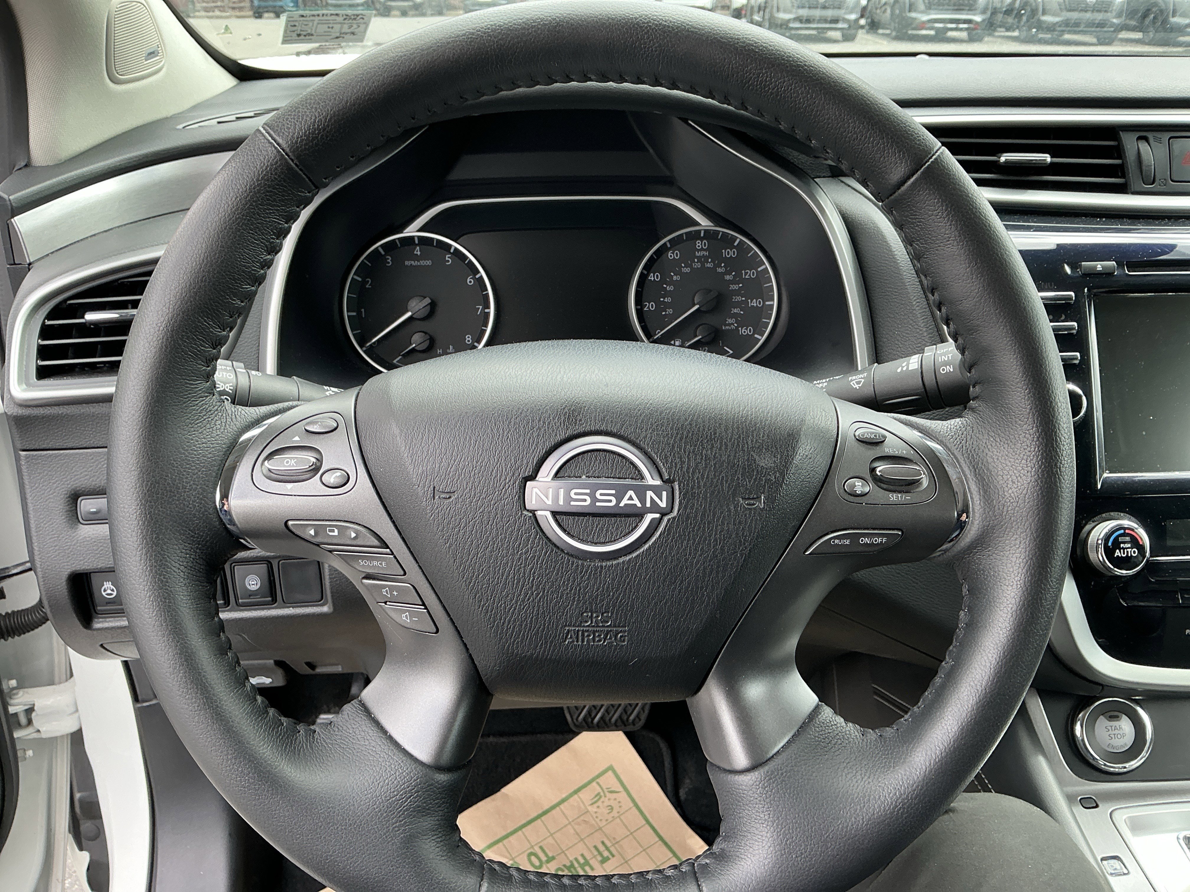 Used 2023 Nissan Murano SL w/ SL Moonroof Package image 14