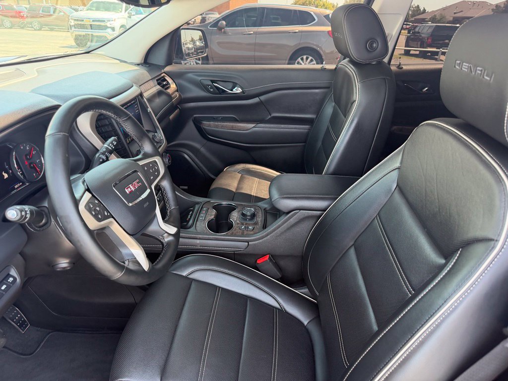 Used 2023 GMC Acadia Denali w/ Trailering Package AWD/4WD image 37