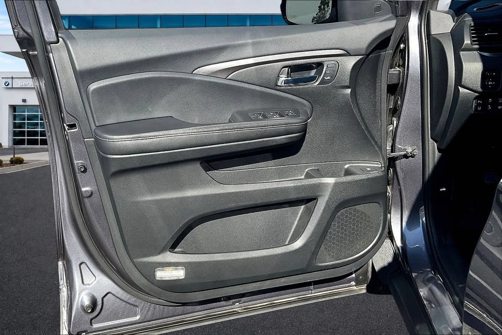 Used 2021 Honda Ridgeline RTL-E image 21