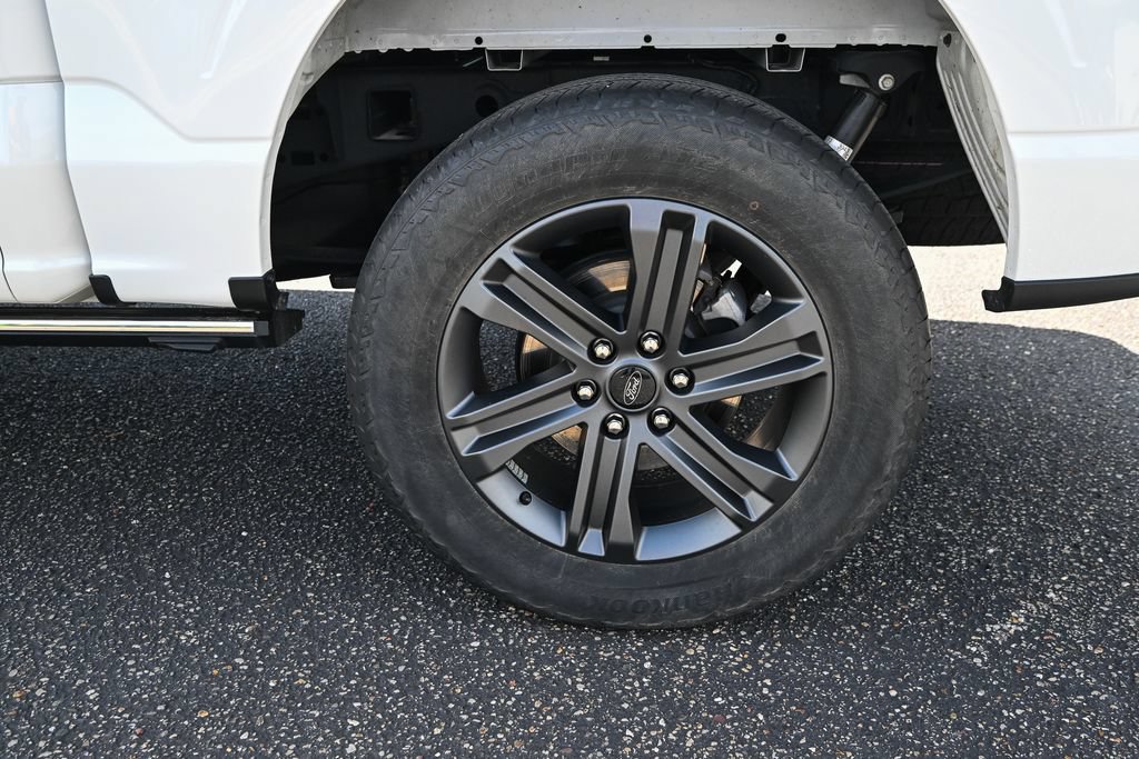 Used 2023 Ford F150 Lariat w/ Equipment Group 502A High AWD/4WD image 13