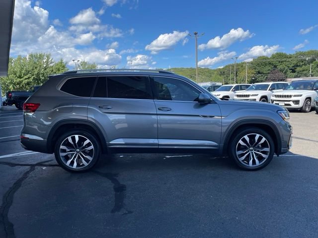 Used 2021 Volkswagen Atlas SEL Premium AWD/4WD image 4