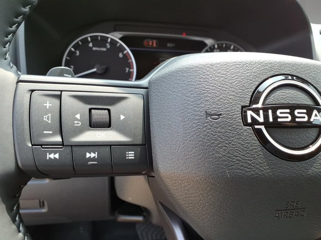 New 2026 Nissan Rogue SV FWD image 18