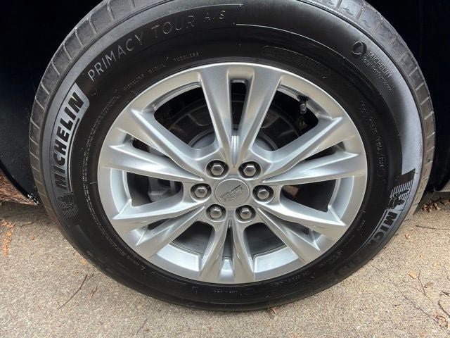 Certified 2025 Cadillac XT6 Luxury AWD/4WD image 31