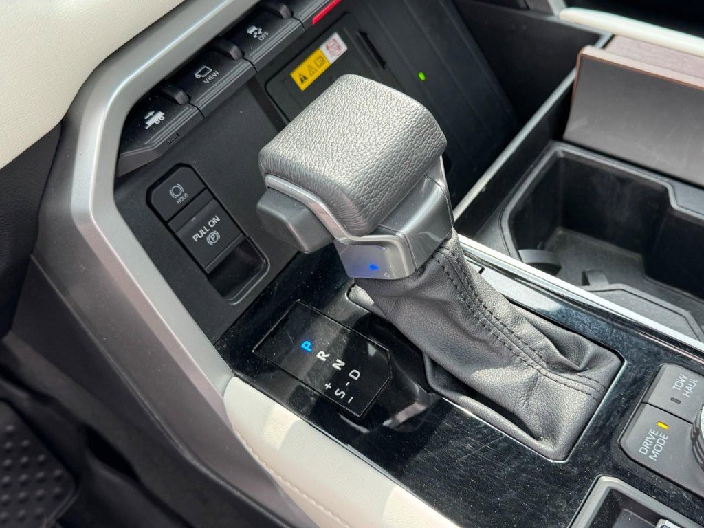 Used 2024 Toyota Sequoia Capstone image 21