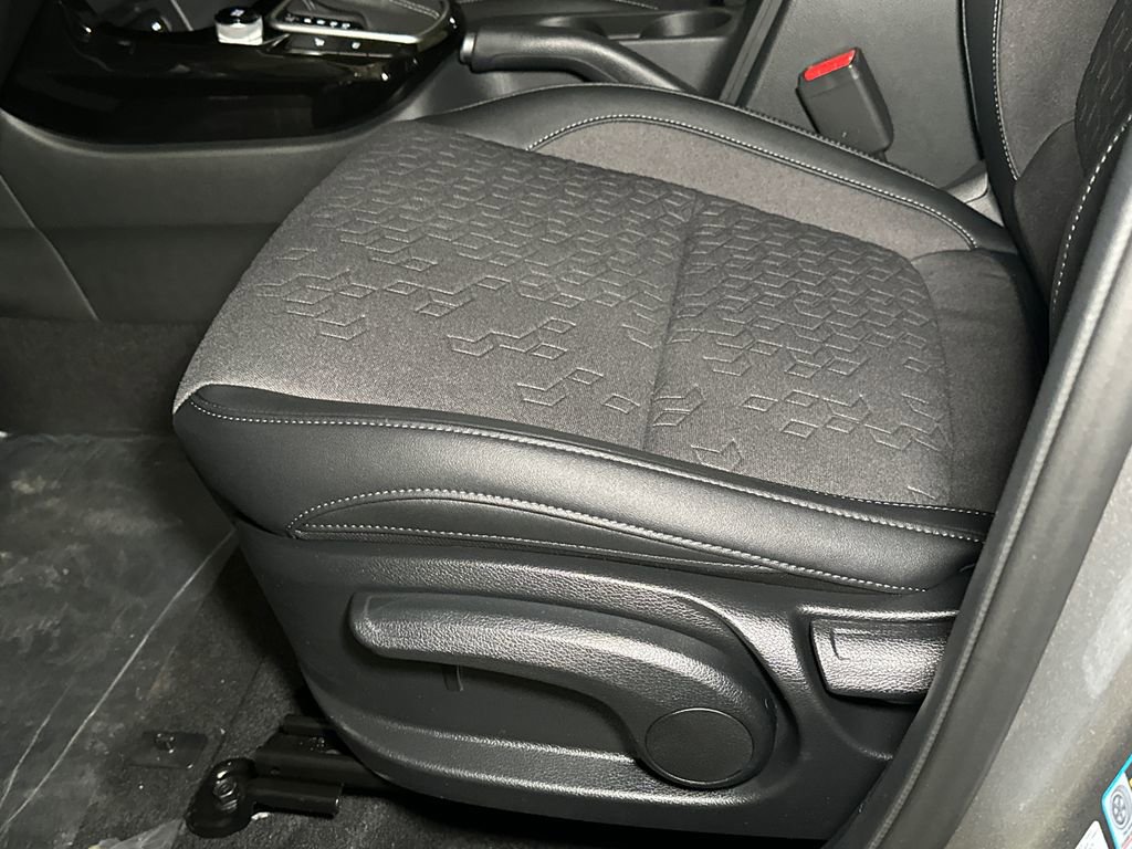 New 2026 Kia Seltos S image 18