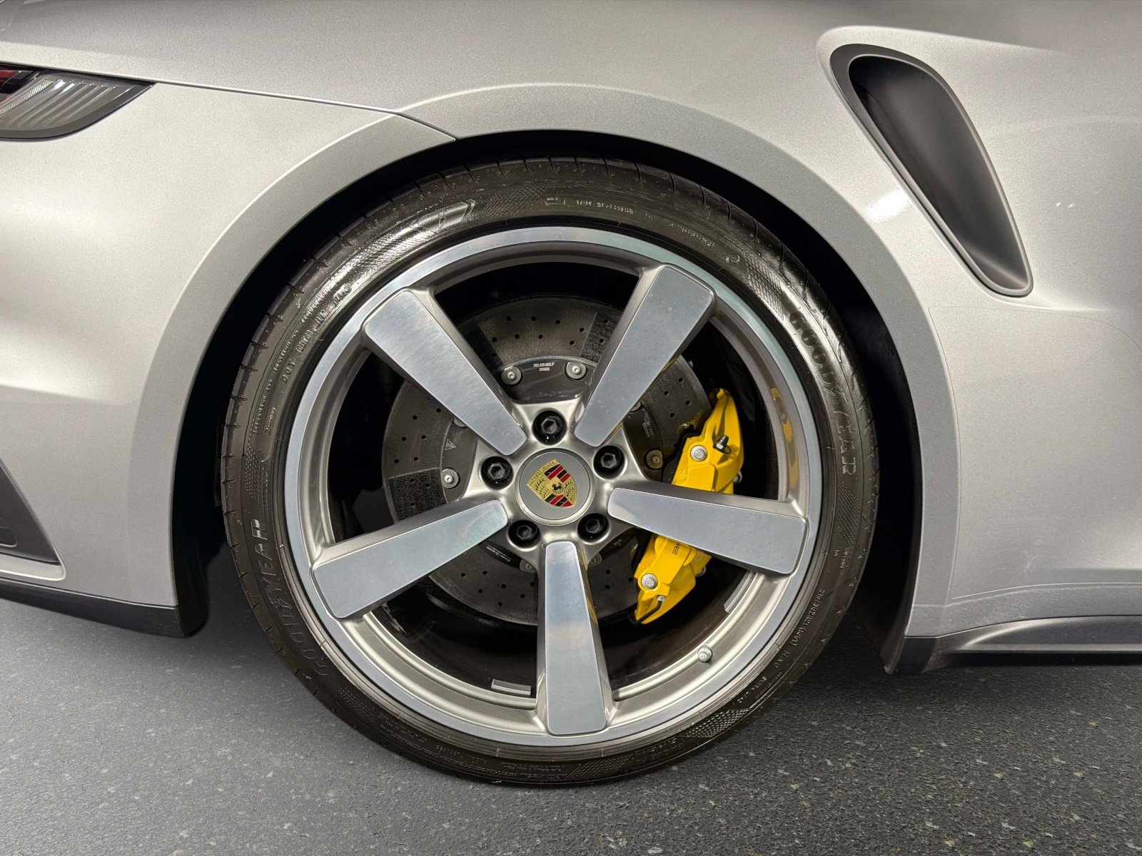 Used 2024 Porsche 911 Turbo S AWD/4WD image 19