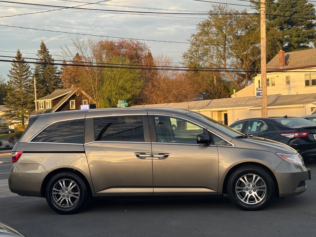 Used 2011 Honda Odyssey EX-L image 8