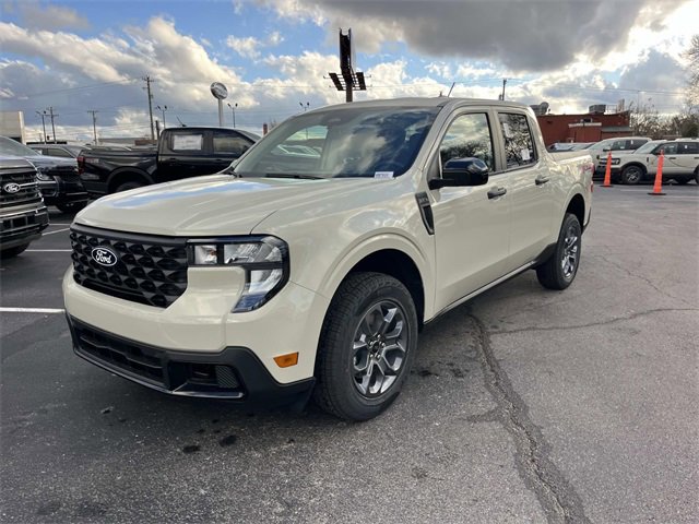 New 2025 Ford Maverick XLT w/ XLT Luxury Package image 7