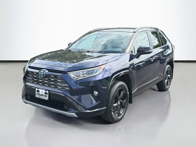 Used 2021 Toyota RAV4 XSE AWD/4WD image 3