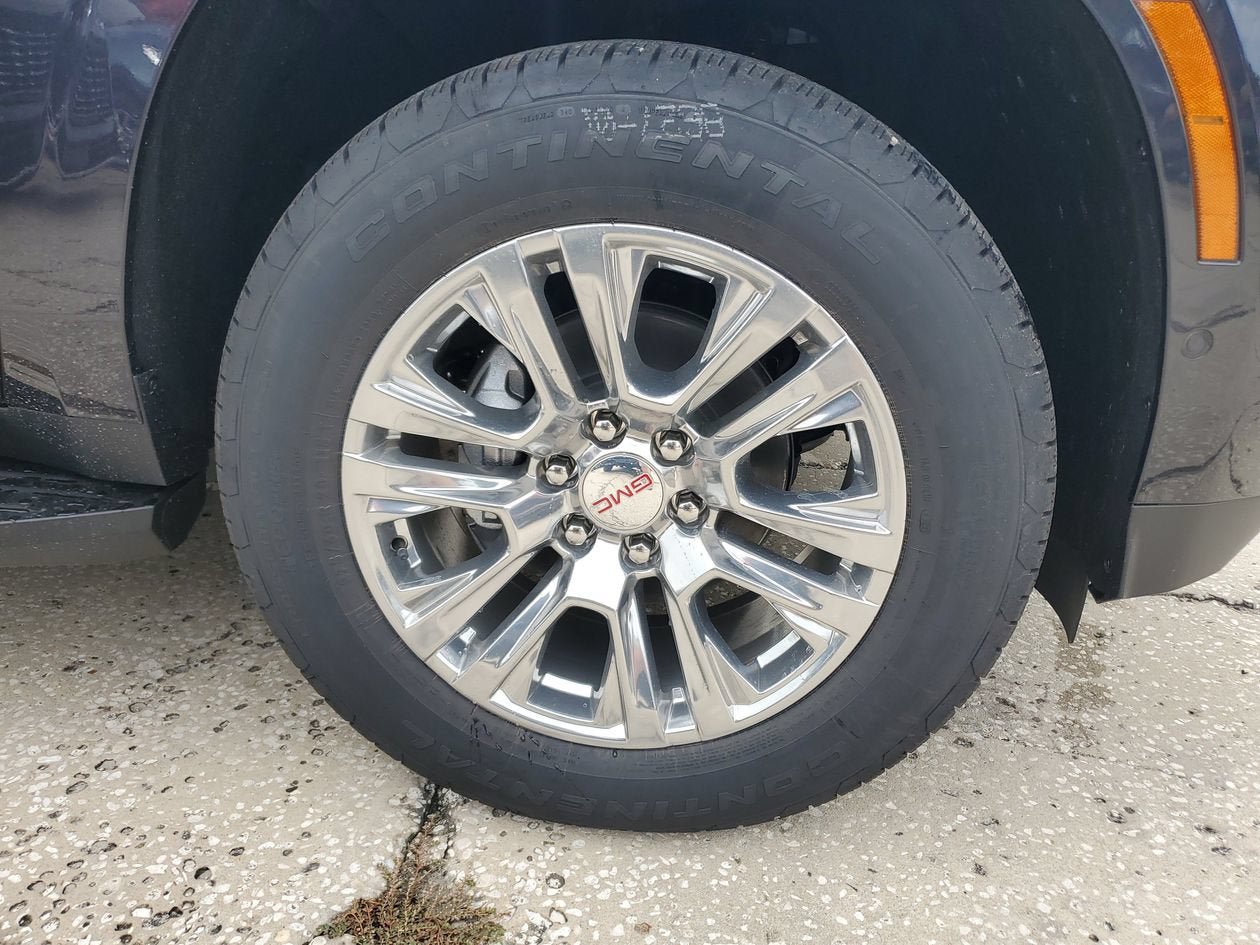 New 2026 GMC Yukon XL Denali RWD image 6