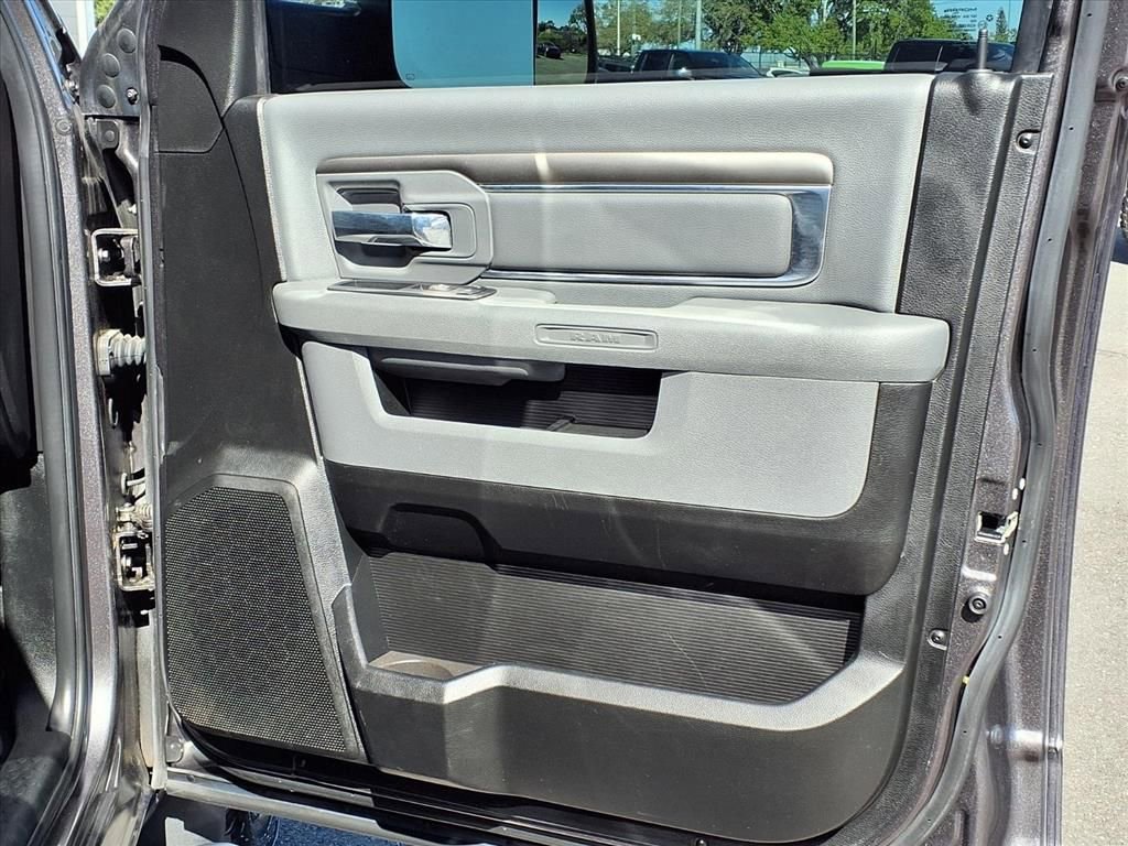 Used 2020 RAM 1500 Classic Warlock image 13