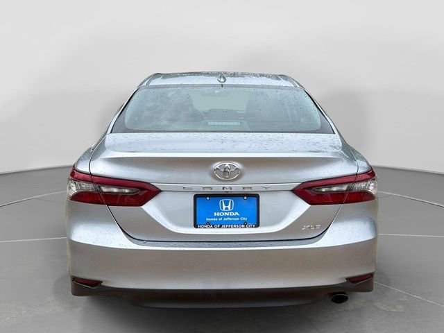 Used 2024 Toyota Camry XLE FWD image 5