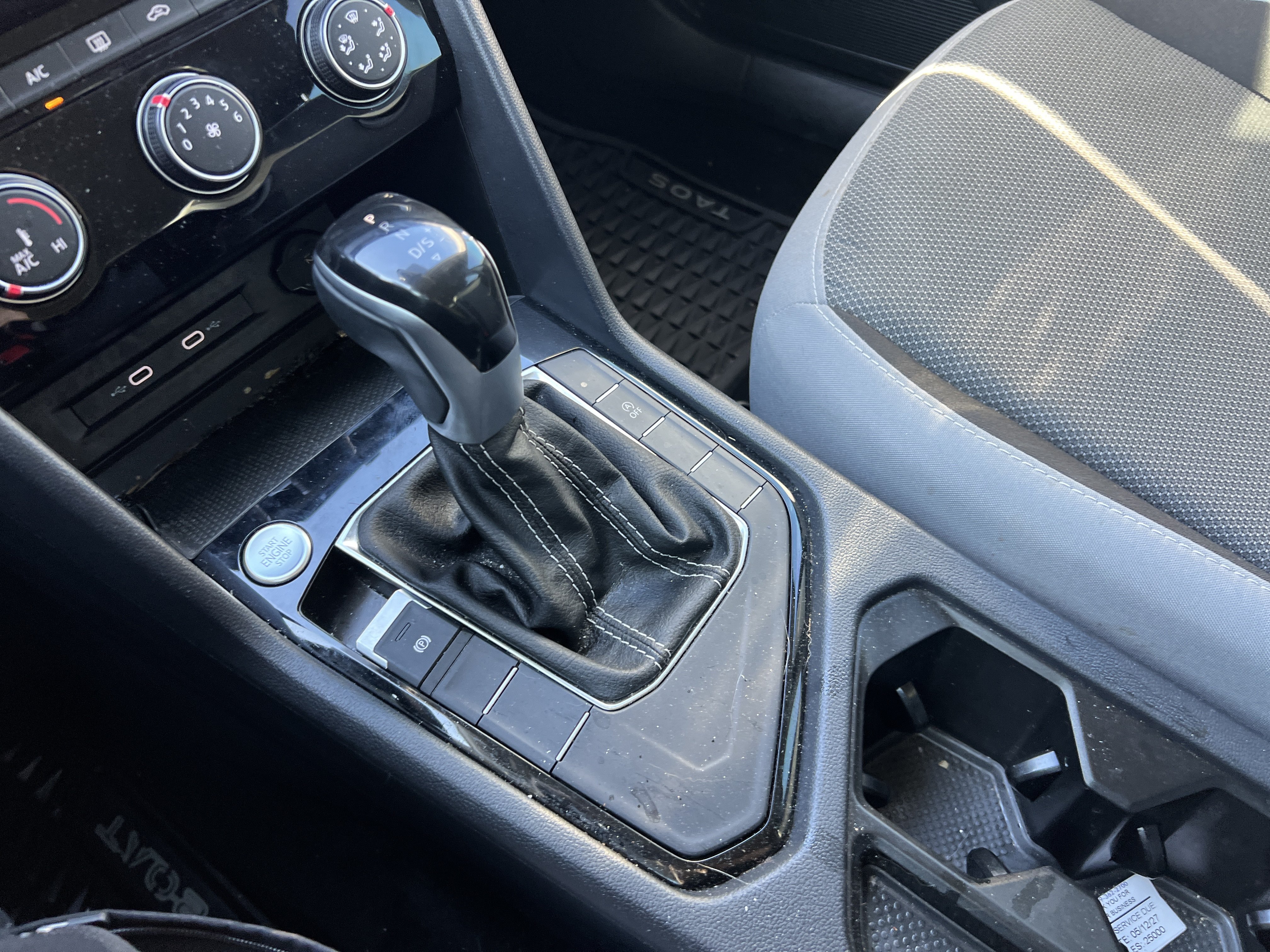 Certified 2024 Volkswagen Taos S FWD image 22