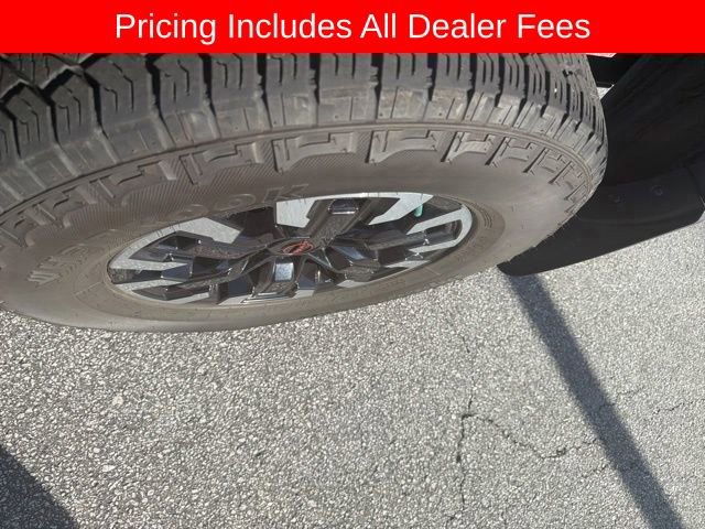 Used 2024 Nissan Frontier PRO-4X w/ Off-Road Protection Package AWD/4WD image 5