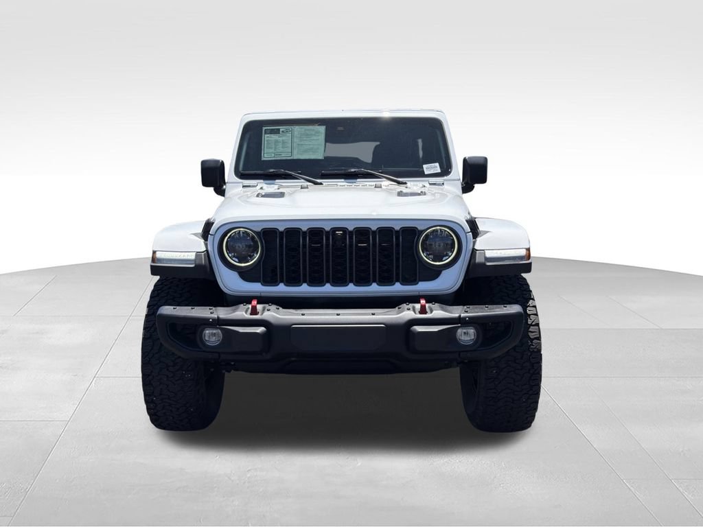 Used 2024 Jeep Wrangler Unlimited Rubicon AWD/4WD image 3