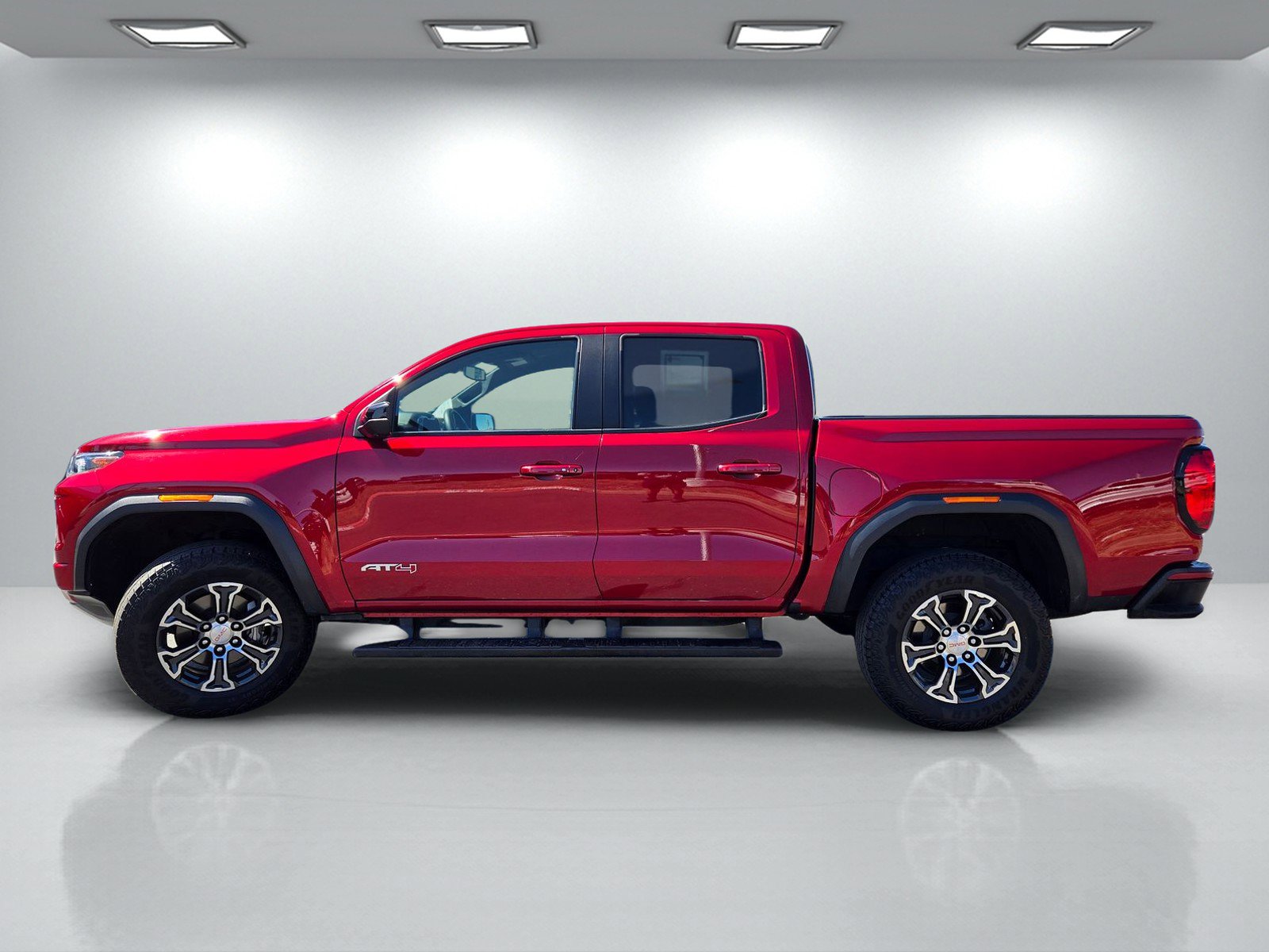 Used 2023 GMC Canyon AT4 w/ Technology Package AWD/4WD image 7