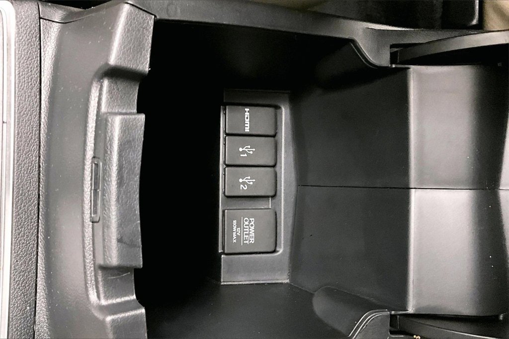 Used 2016 Honda CR-V Touring image 25