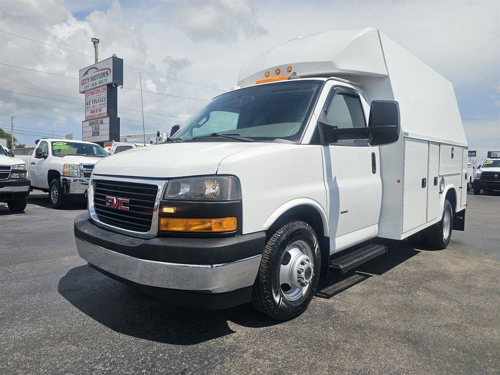 Used 2018 GMC Savana 3500 w/ Power Convenience Package