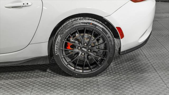 Used 2020 MAZDA MX-5 Miata Club w/ Brembo/BBS Recaro Package RWD image 26