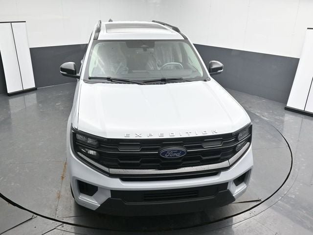 New 2026 Ford Expedition Active AWD/4WD image 17