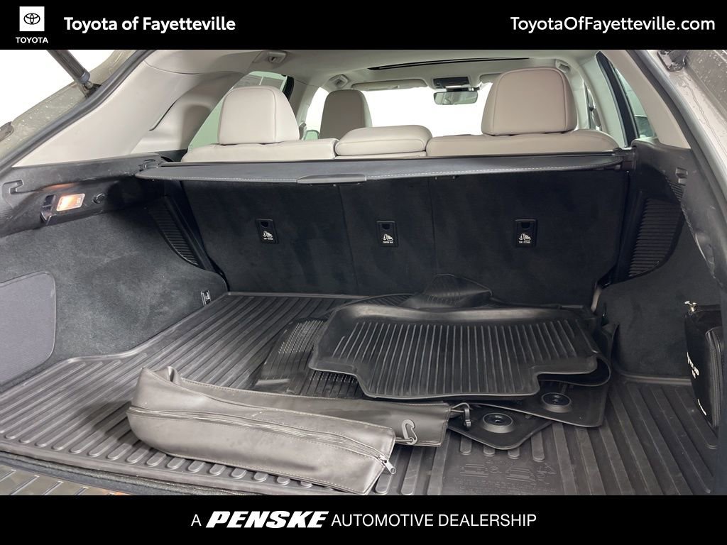 Used 2017 Lexus RX 450h AWD image 9