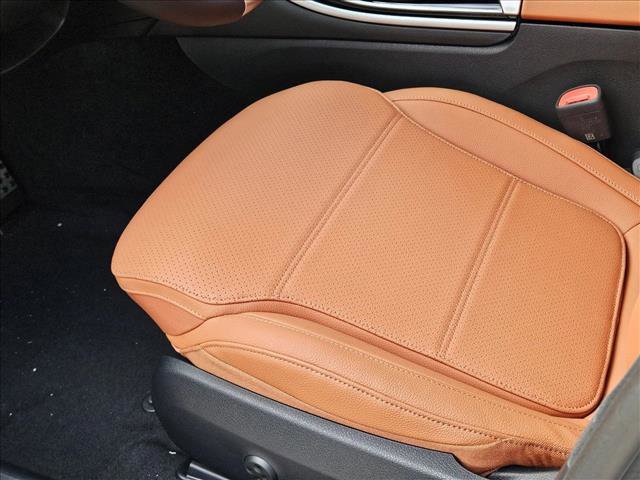 New 2026 Mercedes-Benz C 300 Sedan image 4