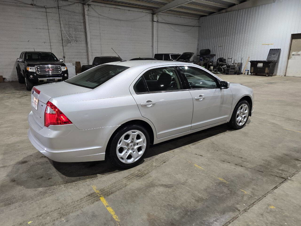 Used 2011 Ford Fusion SE w/ 202A Rapid Spec Order Code image 14